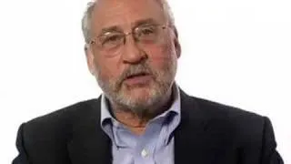 Joseph Stiglitz: How the Iraq War Ruined the Economy