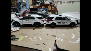1/24 POLICE : 2022 Ford Explorer  preview and size comparison to 2015