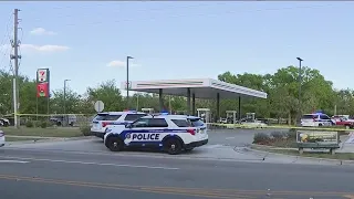 Deadly shooting outside Orlando 7-Eleven gas station