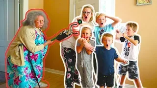 Escape Granny's Creepy Old House! Trying To Get Home!