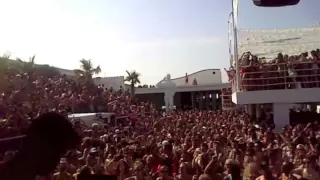 MK playing Look Right Through at Hideout Festival Pool Party 2013