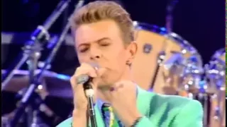 David Bowie - Heroes - Live At Freddie Mercury Tribute 1992 [HD]