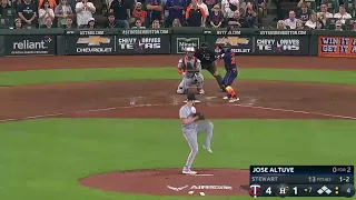 Jose Altuve hitting a grand slam