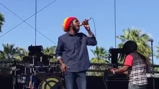 Chronixx - Smile Jamaica (Live at COACHELLA 2016)