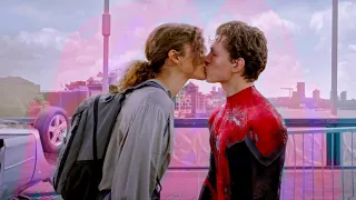 "Peter & MJ Kiss Scene" - [Spider-Man:Far From Home] (HD)