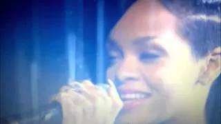 Rihanna performing Diamonds on x factor 2012