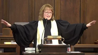 Rev. Susan Sparks Preaches Her Sermon "When the Light Goes Out."