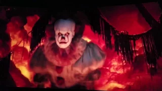 Pennywise Dances to ТРИ ПОЛОСКИ / KOLM TRIIPU / THREE STRIPES