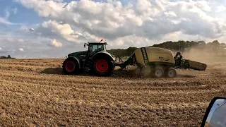 Szybka akcja słoma. Dwie prasy Krone, John Deere i Fendt. Wozimy słomę na dwie ładowarki.