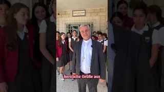 Erzbischof Dr. Bentz in Jerusalem bei der Schmidt-Schule