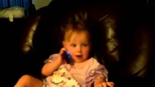 Малыш Разговаривает по Телефону  и Шутит.flv