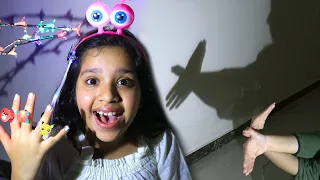 شفا تلعب مع دمى الظل والالعاب المضيئة  !!! Shfa plays with shadow and glowing toys