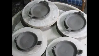 魚と鳥の顔のある豆皿の成形