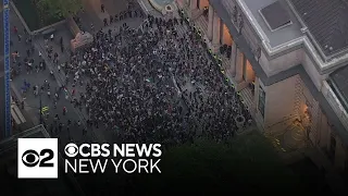 Pro-Palestinian demonstrators flood Union Square, march through Manhattan