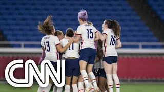 CNN no Plural: Seleção feminina dos EUA terá igualdade de premiação | CNN PRIME TIME