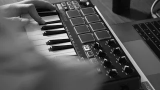 LIVE TECHNO JAM // ACID TECHNO JAM (Akai MPK mini) GREEDS #Techno