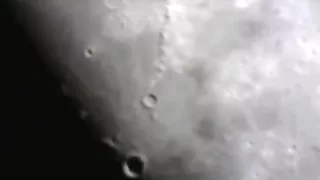 Astro Video, Mond, via National Geographic Teleskop 76 350