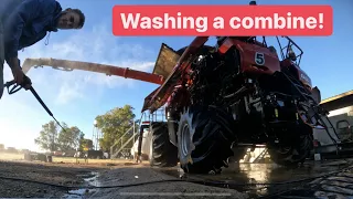 Washing a combine. (Case 8250)