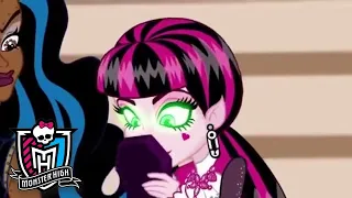 Monster High Latino💜Ansiedad por la velocidad💜Capítulo 3💜Monster High Official