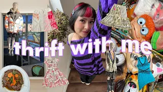 THRIFT WITH ME IN PARIS // shopping at 7 thrift stores in 1 day!!!!