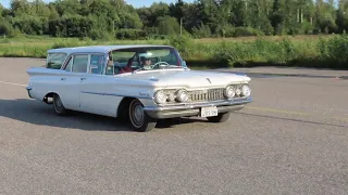 Old Oldsmobile Fiesta Wagon Car (1960) #americancars #carsounds #oldsmobile #oldsmobilefiesta