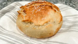 Easy Crusty No-Knead Artisan Bread | How to Make Bread