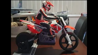 Himoto Burstout MX-400 HUGE 1/4 scale RC Motorcross bike