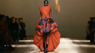 Alexander McQueen Fall/Winter 2023/24 Paris