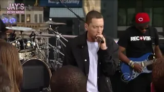 Eminem & Jay-Z Performs "Renegade" on The Late Show with David Letterman (June 25, 2010)