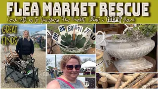 COME SHOP THE DAVISBURG FLEA MARKET FOR VINTAGE THRIFT FINDS!