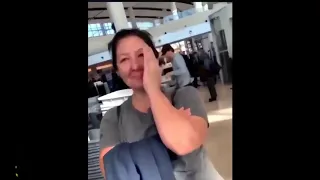 Daughter pulls Luggage prank on Mother at Airport lOl