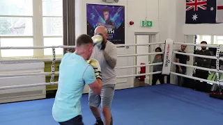 DALTON SMITH HITS THE PADS WITH TRAINER & FATHER GRANT SMITH IN SHEFFIELD