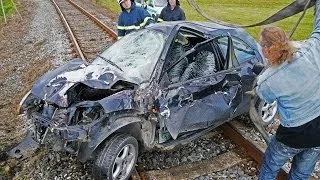 Dopravní nehoda se zraněním (železniční, VLAKxOA) - Opava - Otice (Opavská) - 18.10.2013 - 16:10
