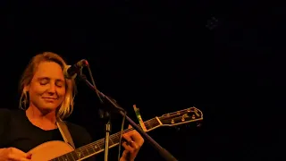 Lissie - Cuckoo - live (solo acoustic guitar)