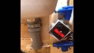 Автоматическая кормушка для кур