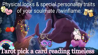 Physical looks & special personality traits🍑🍒🍇 of your soulmate/Twinflame🥰😍😘. Tarot🌛⭐️🌜🧿🔮