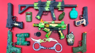 Machine Gun Military Toy Rifle, Wooden Karambit Knife, BB Gun and Equipments