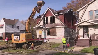 Detroiter celebrates as vacant homes are demolished as part of Proposal N