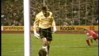 0011987001 - VfB Stuttgart schlägt den 1. FC Köln - 15.04.1987
