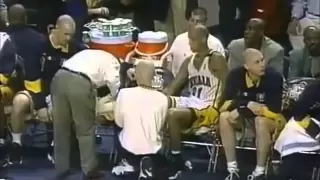 Reggie Miller: Tough Battle vs. Jordan and the Bulls (1998 ECF Game 3, 28 points)
