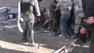 Избитые и раненые активисты майдана после атаки титушек и беркута