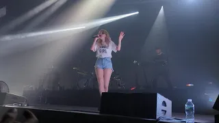 Chvrches - Never Say Die (live Terminal 5, New York 11/26/2021)