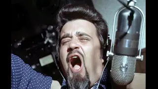 Hang on Sloopy - The McCoys, featuring Wolfman Jack.