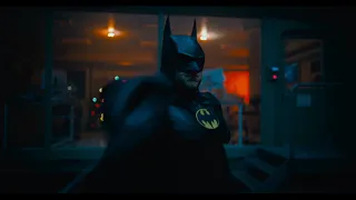 The Flash - Batman Fight (Elfman Version)