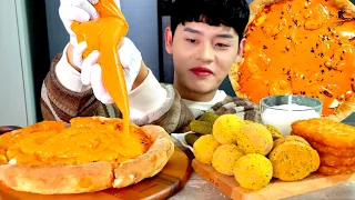 ASMR 로제크림 듬뿍 뿌린 로제 폭탄 피자 🍕 뿌링치즈볼 멘보샤 해쉬브라운 먹방~Rose Cream Pizza With Hash Brown Cheese Ball MuKBang!