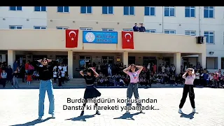 23 Nisan BLACKPİNK gösterisi (pretty savage)