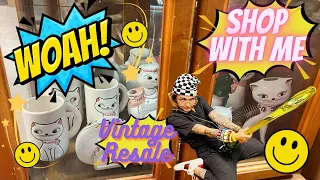 “That Was Kinda Nuts”| SHOP WITH ME | VINTAGE RESALE | ANTIQUE MALL FINDS | THRIFTING | FLEA MARKET