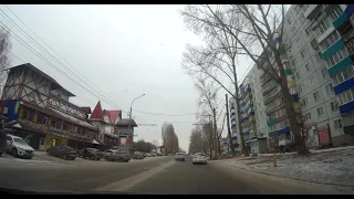 По улицам г. Балаково (Саратовская область, Россия). 25 декабря 2022 г.
