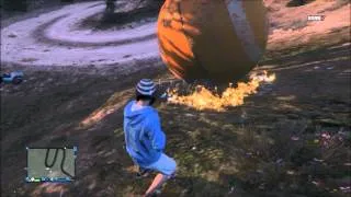 GTA 5 ONLINE FUNNY MOMENTS 11 - BIG ORANGE BALL, NEW SIGN FOR HITCHHIKERS!