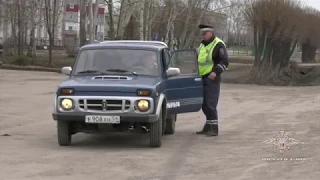 Автоинспекторы получили медали за спасение детей на пожаре